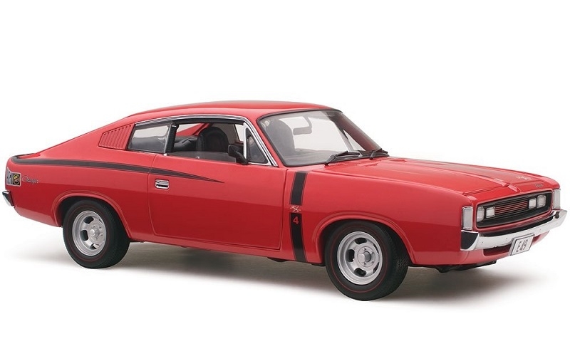 1/18 E49 Valiant Charger in Red